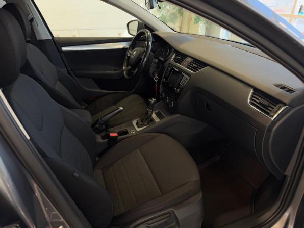 Skoda Octavia III (A7) с пробегом 2014 года, цена 1 320 000 рублей, 110000 км, лифтбек, Автокод Объявления