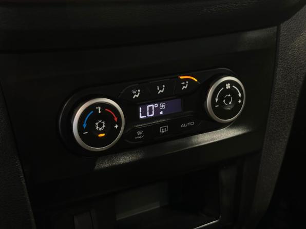 Lada (ВАЗ) XRAY I с пробегом 2017 года, цена 815 000 рублей, 155282 км, хэтчбек, Автокод Объявления
