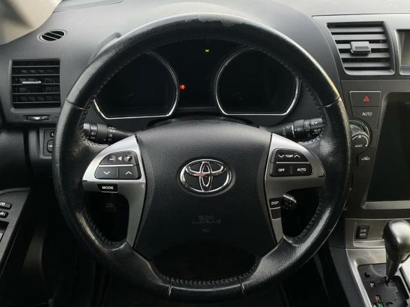 Toyota Highlander II (XU40) Рестайлинг с пробегом 2012 года, цена 1 450 000 рублей, 136600 км, внедорожник, Автокод Объявления