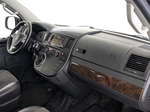 Volkswagen Multivan T5 Рестайлинг с пробегом 2012 года, цена 2 750 000 рублей, 122609 км, минивэн, Автокод Объявления