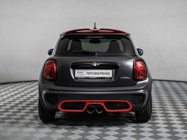 Mini Hatch III (F55/F56) Рестайлинг с пробегом 2020 года, цена 2 770 000 рублей, 66950 км, хэтчбек, Автокод Объявления