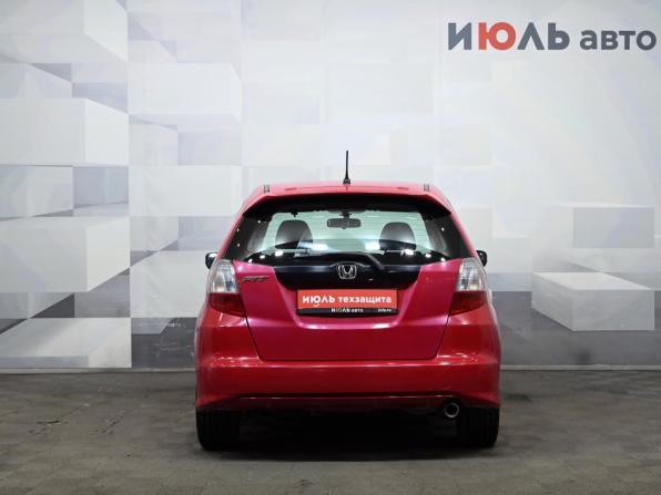 Honda Fit II с пробегом 2010 года, цена 890 000 рублей, 68861 км, хэтчбек, Автокод Объявления