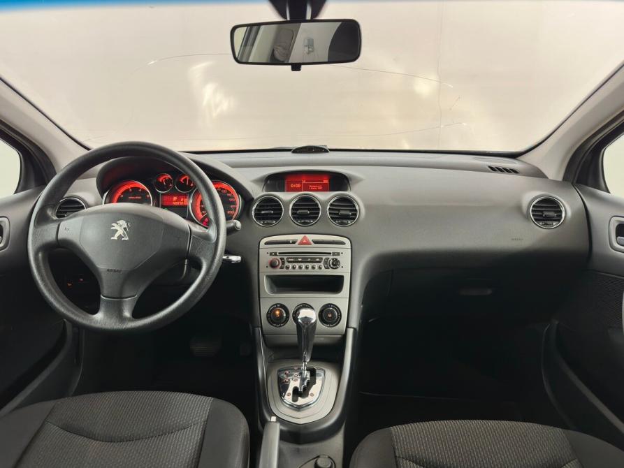 Peugeot 408 I Москва  - изображение 5