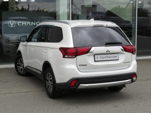 Mitsubishi Outlander III Рестайлинг 2 с пробегом 2017 года, цена 1 470 000 рублей, 209142 км, внедорожник, Автокод Объявления