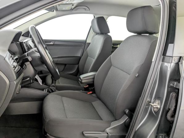 Volkswagen Polo VI с пробегом 2021 года, цена 1 490 000 рублей, 72800 км, лифтбек, Автокод Объявления