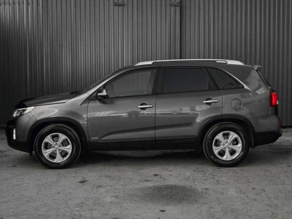 Kia Sorento II Рестайлинг с пробегом 2013 года, цена 1 700 000 рублей, 274090 км, внедорожник, Автокод Объявления