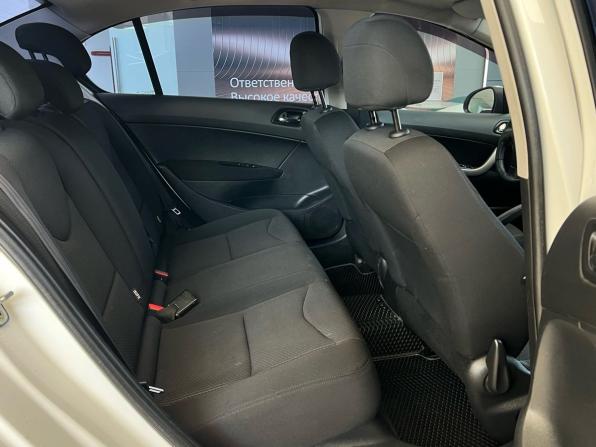 Peugeot 408 I с пробегом 2013 года, цена 559 000 рублей, 196323 км, седан, Автокод Объявления