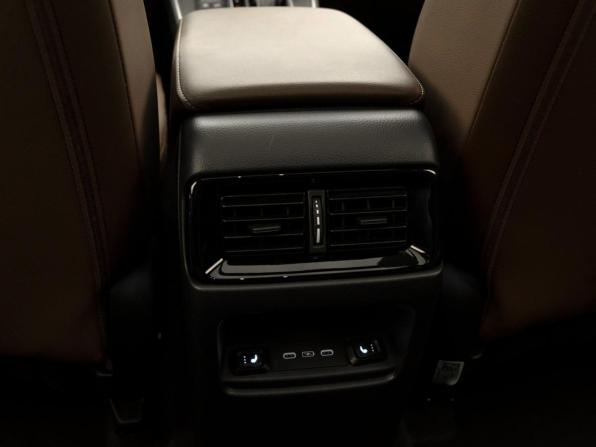 Honda CR-V V Рестайлинг с пробегом 2024 года, цена 3 950 000 рублей, 24335 км, внедорожник, Автокод Объявления