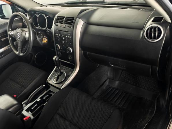 Suzuki Grand Vitara II Рестайлинг с пробегом 2010 года, цена 907 000 рублей, 236029 км, внедорожник, Автокод Объявления