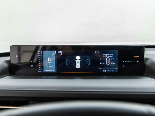 Changan Lamore с пробегом 2024 года, цена 2 098 000 рублей, 24374 км, седан, Автокод Объявления