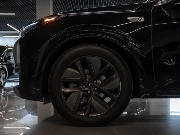 Li Auto (Lixiang) L9 I с пробегом 2023 года, цена 5 640 000 рублей, 70922 км, внедорожник, Автокод Объявления