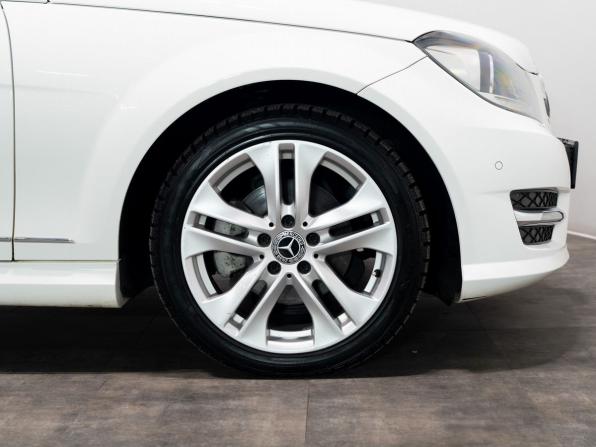 Mercedes-Benz C-Класс III (W204) Рестайлинг с пробегом 2013 года, цена 1 220 000 рублей, 113600 км, универсал, Автокод Объявления