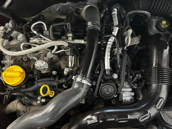 Renault Kaptur I Рестайлинг с пробегом 2022 года, цена 1 865 000 рублей, 63265 км, внедорожник, Автокод Объявления