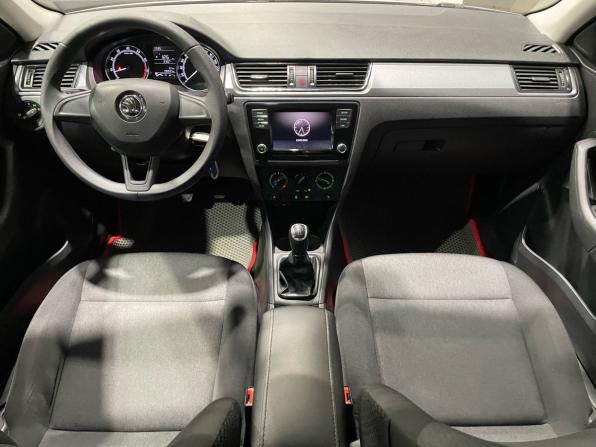 Skoda Rapid I Рестайлинг с пробегом 2017 года, цена 1 149 000 рублей, 145937 км, лифтбек, Автокод Объявления