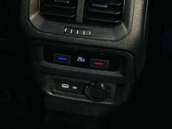 Volkswagen Tiguan II Рестайлинг с пробегом 2021 года, цена 3 149 000 рублей, 83480 км, внедорожник, Автокод Объявления