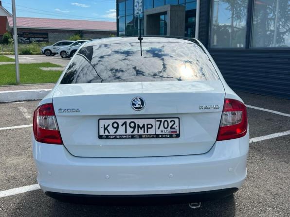 Skoda Rapid I с пробегом 2016 года, цена 1 027 000 рублей, 203421 км, лифтбек, Автокод Объявления