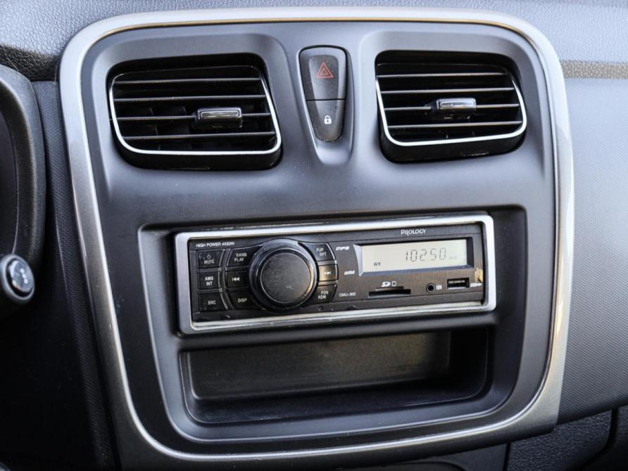 Renault Logan II Рестайлинг Москва  - изображение 14