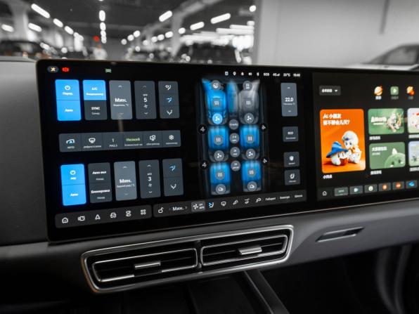 Li Auto (Lixiang) L9 I Рестайлинг с пробегом 2025 года, цена 10 700 000 рублей, 44 км, внедорожник, Автокод Объявления
