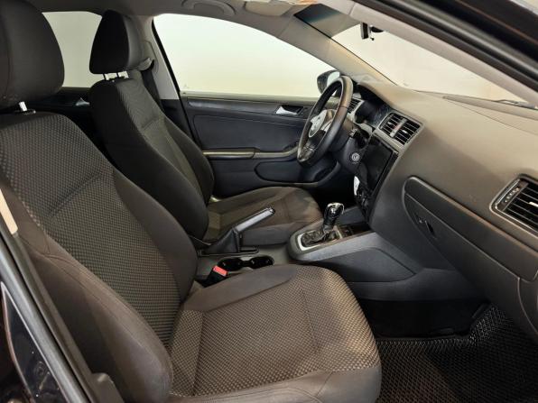 Volkswagen Jetta VI с пробегом 2014 года, цена 860 000 рублей, 198185 км, седан, Автокод Объявления