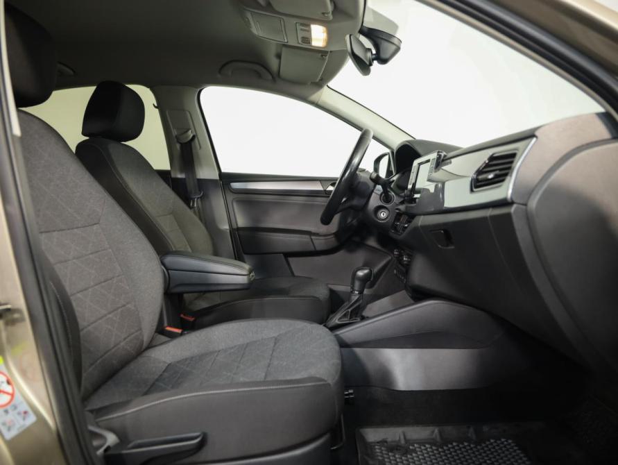 Volkswagen Polo VI Санкт-Петербург  - изображение 21