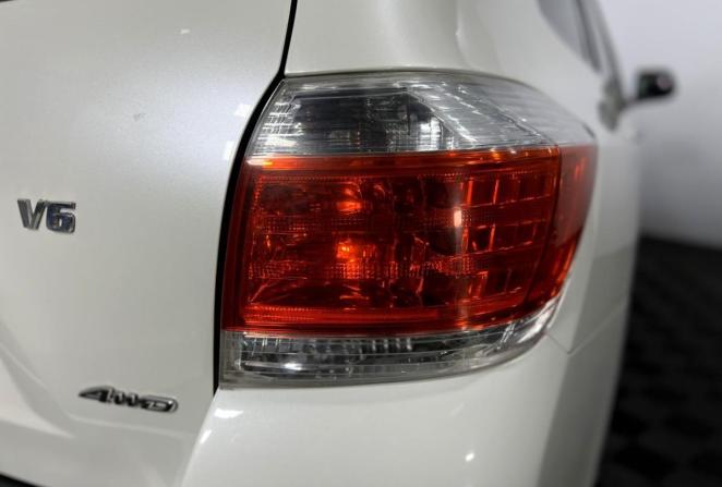 Toyota Highlander II (XU40) Рестайлинг с пробегом 2012 года, цена 1 455 000 рублей, 272343 км, внедорожник, Автокод Объявления