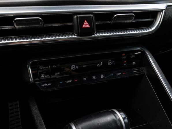 Kia K5 III с пробегом 2021 года, цена 2 835 000 рублей, 105935 км, седан, Автокод Объявления
