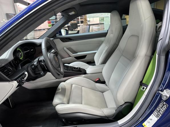 Porsche 911 VIII (992) с пробегом 2023 года, цена 19 500 000 рублей, 11357 км, купе, Автокод Объявления