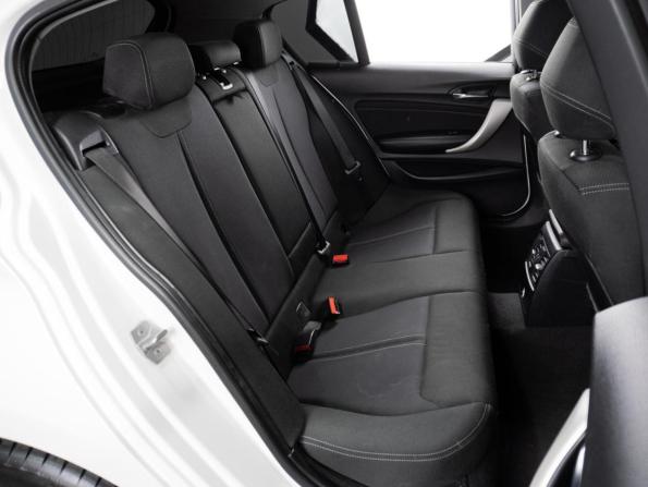 BMW 1 серии II (F20/F21) Рестайлинг 2 с пробегом 2017 года, цена 1 649 000 рублей, 140859 км, хэтчбек, Автокод Объявления