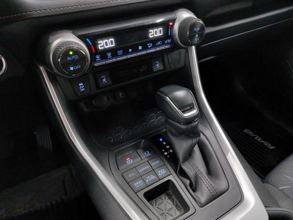 Toyota RAV4 V (XA50) с пробегом 2022 года, цена 3 440 000 рублей, 53210 км, внедорожник, Автокод Объявления