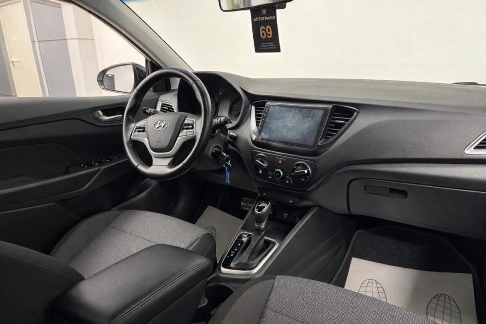 Hyundai Solaris II Москва  - изображение 6