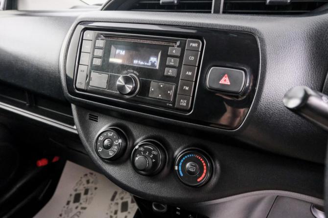 Toyota Vitz III (XP130) Рестайлинг 2 с пробегом 2017 года, цена 819 000 рублей, 95000 км, хэтчбек, Автокод Объявления