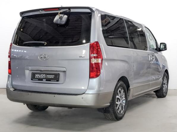 Hyundai Grand Starex I Рестайлинг с пробегом 2017 года, цена 2 475 000 рублей, 98892 км, минивэн, Автокод Объявления