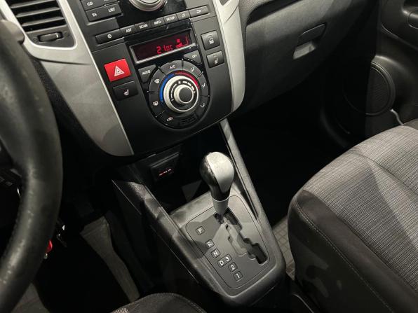 Kia Venga I с пробегом 2011 года, цена 659 000 рублей, 184237 км, минивэн, Автокод Объявления