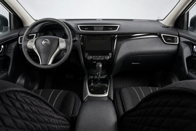 Nissan Qashqai II с пробегом 2018 года, цена 1 799 000 рублей, 60067 км, внедорожник, Автокод Объявления