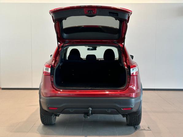 Nissan Qashqai II с пробегом 2017 года, цена 1 700 000 рублей, 146497 км, внедорожник, Автокод Объявления