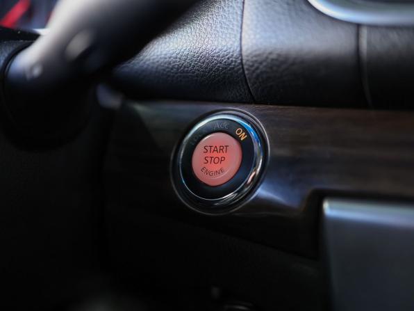Nissan Teana II (J32) Рестайлинг с пробегом 2013 года, цена 1 049 000 рублей, 217000 км, седан, Автокод Объявления