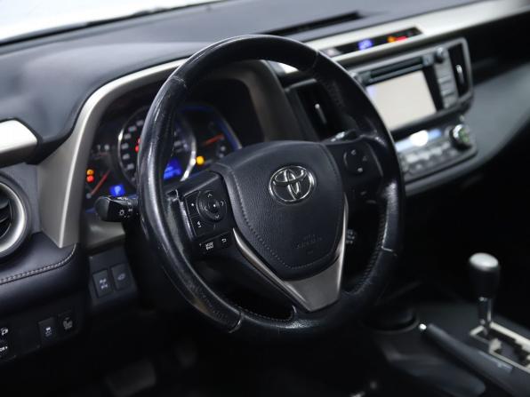 Toyota RAV4 IV (XA40) с пробегом 2013 года, цена 1 890 000 рублей, 321618 км, внедорожник, Автокод Объявления