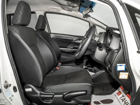 Honda Fit III с пробегом 2014 года, цена 975 000 рублей, 112852 км, хэтчбек, Автокод Объявления