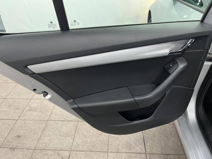 Skoda Octavia III (A7) Санкт-Петербург  - изображение 15