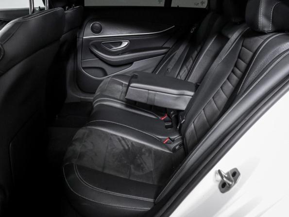 Mercedes-Benz E-Класс V (W213 S213 C238) Рестайлинг с пробегом 2021 года, цена 4 305 000 рублей, 92619 км, седан, Автокод Объявления