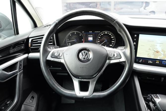 Volkswagen Touareg III с пробегом 2019 года, цена 5 790 000 рублей, 114673 км, внедорожник, Автокод Объявления
