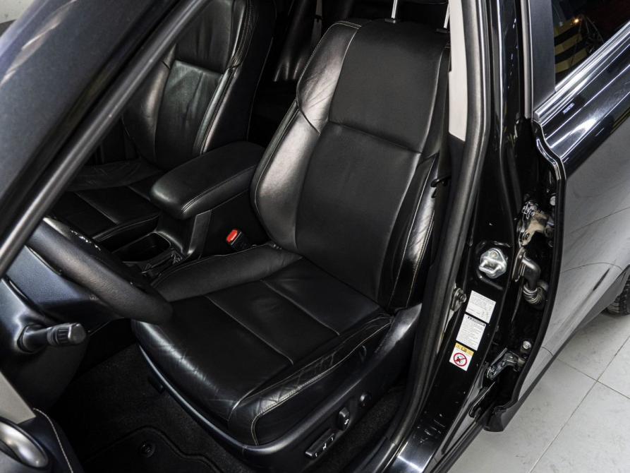 Toyota RAV4 IV (XA40) Тюмень  - изображение 13