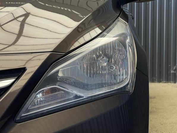Hyundai Solaris I Рестайлинг с пробегом 2016 года, цена 937 000 рублей, 140687 км, хэтчбек, Автокод Объявления