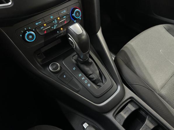 Ford Focus III Рестайлинг с пробегом 2019 года, цена 1 120 000 рублей, 117365 км, хэтчбек, Автокод Объявления