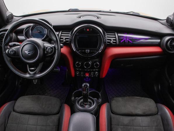 Mini Hatch III (F55/F56) Рестайлинг с пробегом 2019 года, цена 3 997 000 рублей, 97200 км, хэтчбек, Автокод Объявления