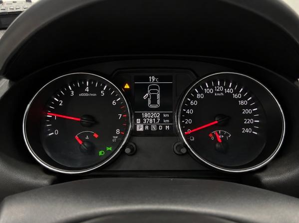 Nissan Qashqai I Рестайлинг с пробегом 2011 года, цена 1 050 000 рублей, 180000 км, внедорожник, Автокод Объявления