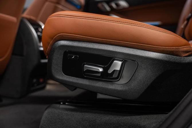 Новый BMW X7 I (G07) Рестайлинг 2026 года, цена 17 900 000 рублей, внедорожник, Автокод Объявления