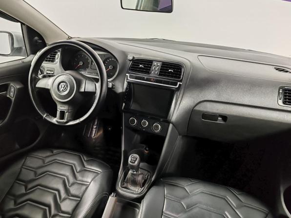 Volkswagen Polo V с пробегом 2011 года, цена 449 000 рублей, 327948 км, седан, Автокод Объявления