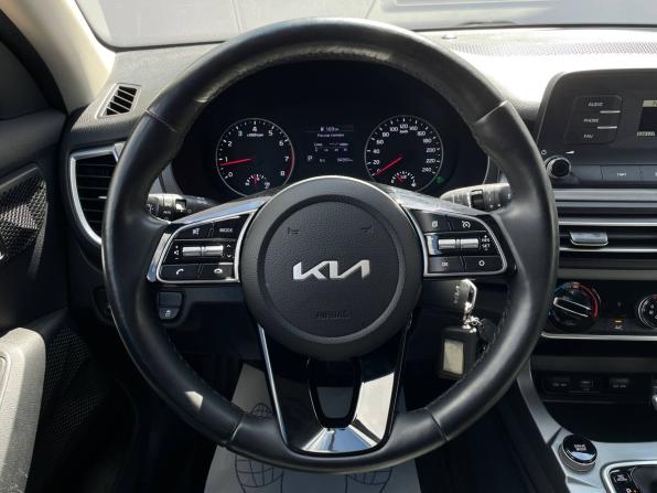 Kia Seltos I с пробегом 2022 года, цена 2 300 000 рублей, 94351 км, внедорожник, Автокод Объявления