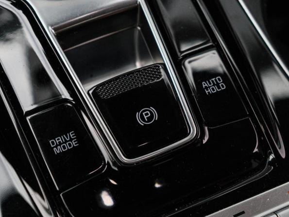 Kia Carnival IV с пробегом 2020 года, цена 3 890 000 рублей, 81512 км, минивэн, Автокод Объявления